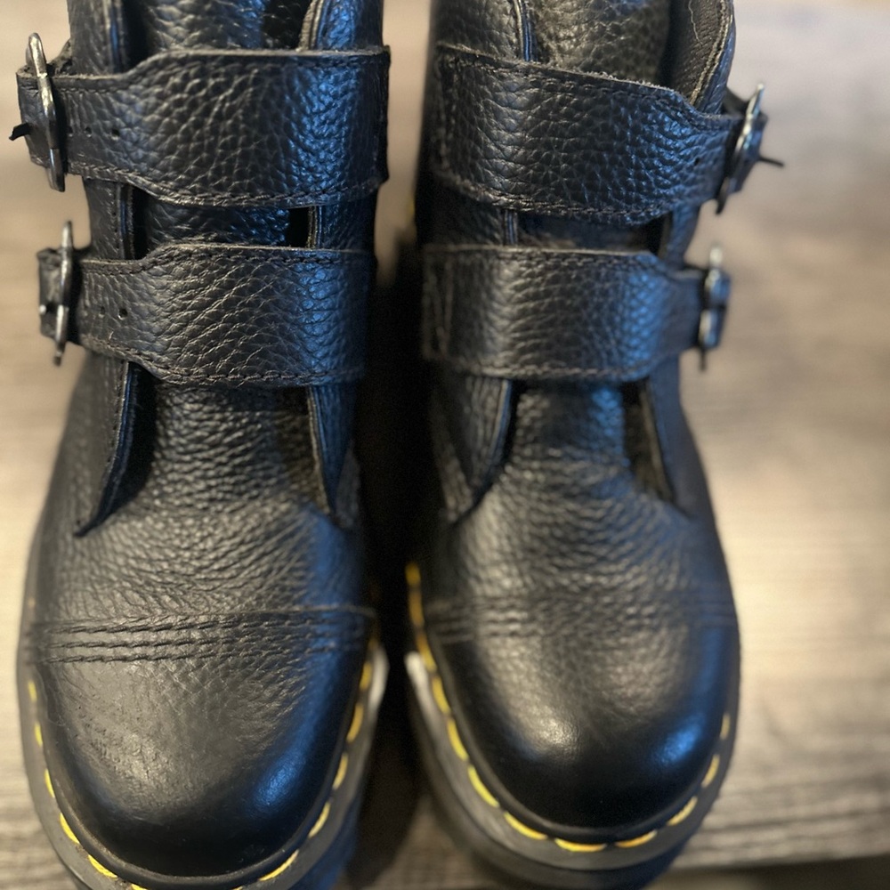 Dr. Martens Devon Flower Platform Boot